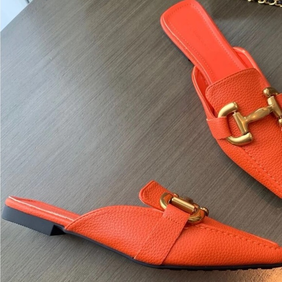 Orange Avant-garde Solid Color Mules With Metal Decoration, Pointed Toe And Flat - Picture 2 of 6